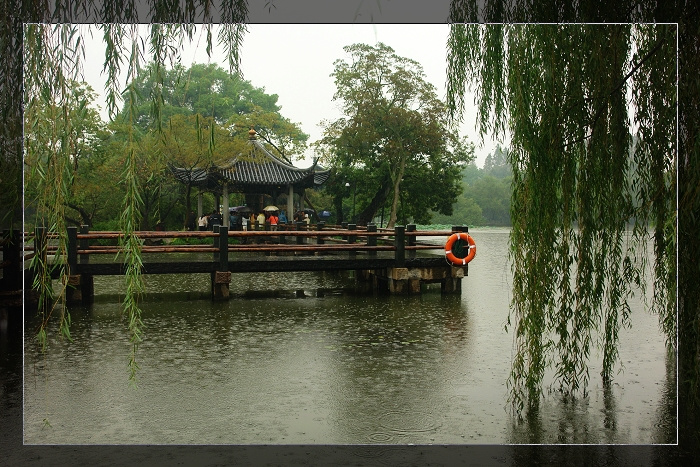 雨中即景——杭州西湖