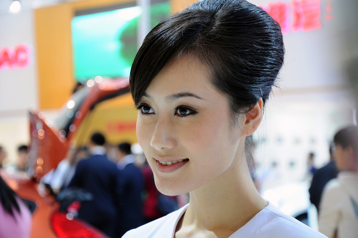 【香车美女摄影图片】广州生活摄影_太平洋电脑网摄影