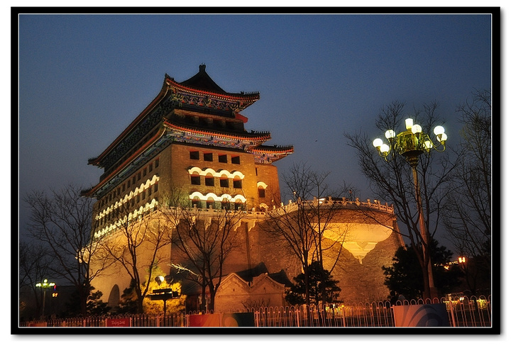 【夜色中的前门城楼摄影图片】北京前门风光摄影_火鸟