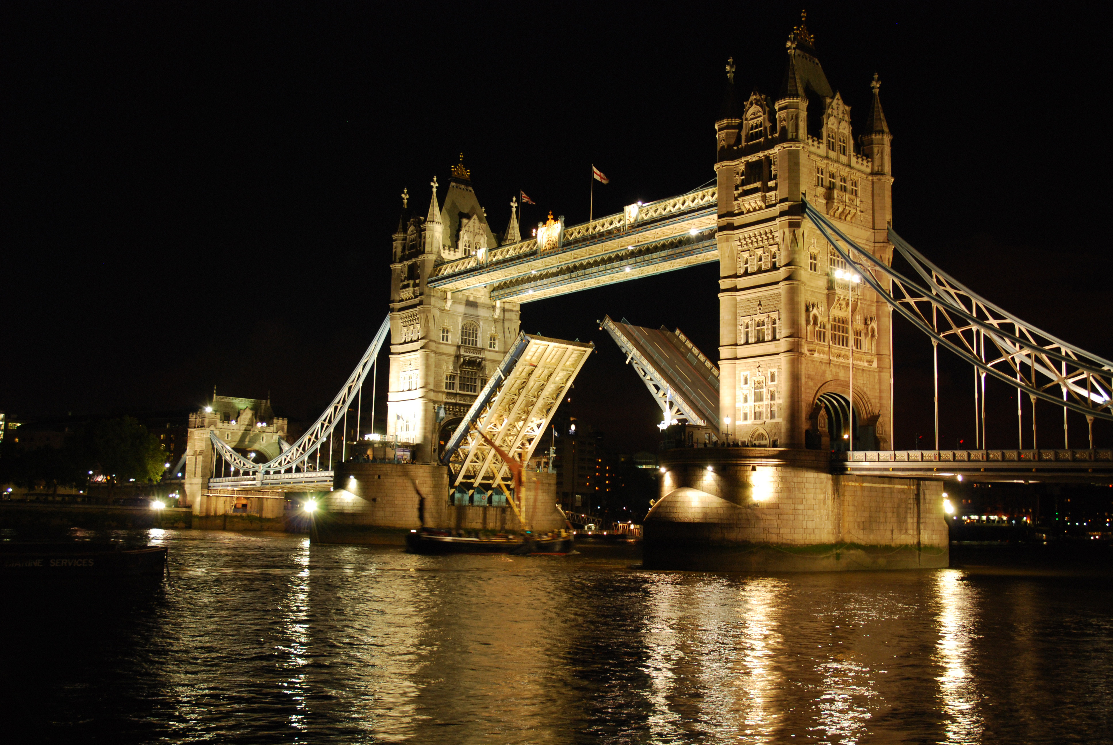 tower bridge