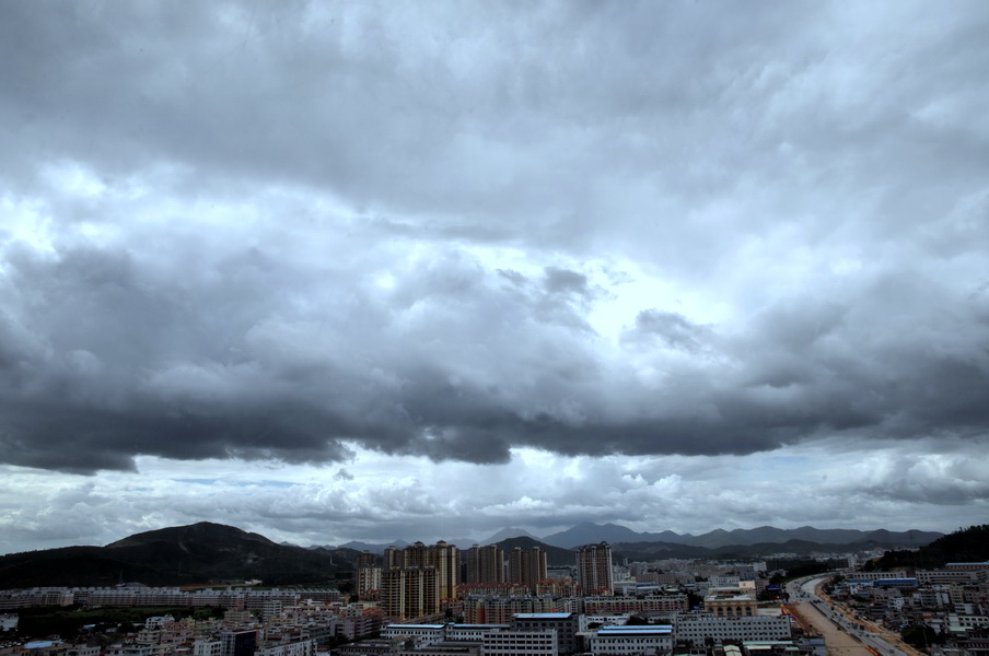 山雨欲来