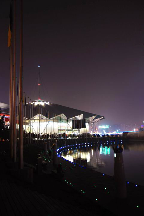郑州会展中心夜景