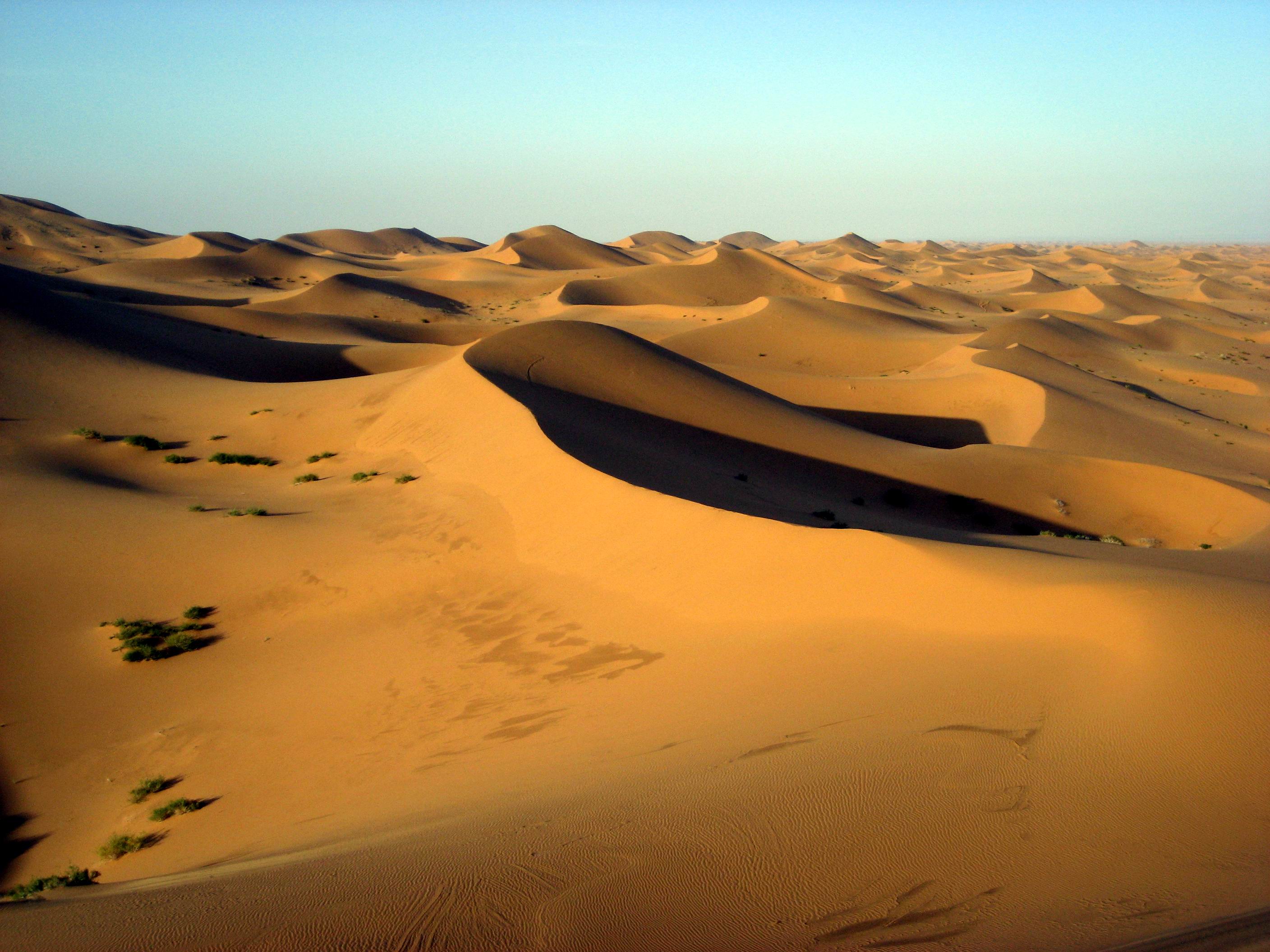 【携程攻略】阿拉善左旗腾格里沙漠景点,腾格里沙漠，是一个半与世隔绝的地方，有无尽的沙漠，晚上能看到美丽…