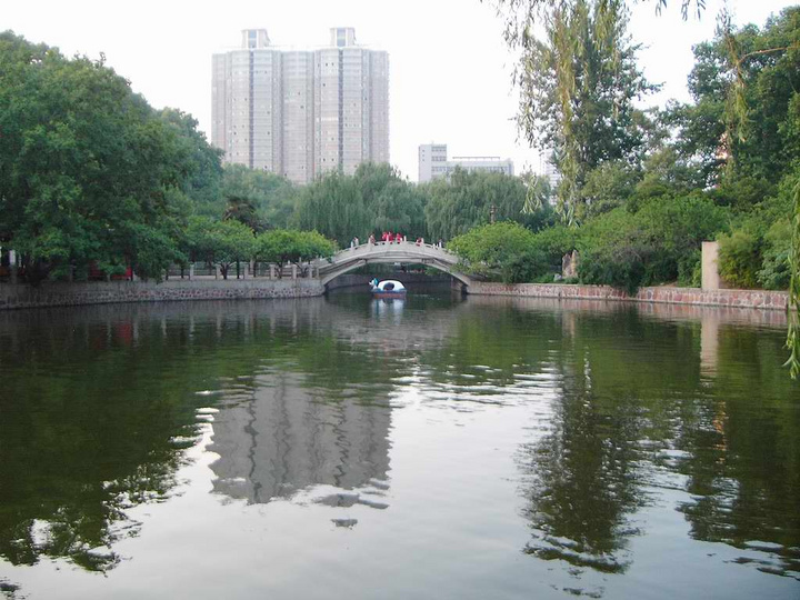 河南郑州人民公园一游