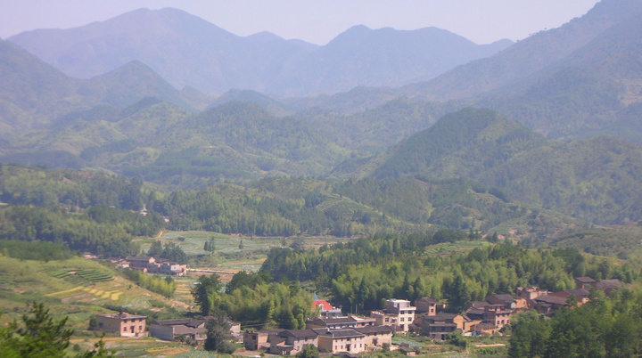 家乡小山村