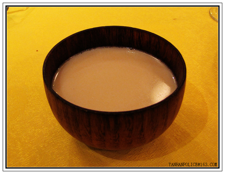 【蒙古族奶茶摄影图片】呼和浩特纪实摄影