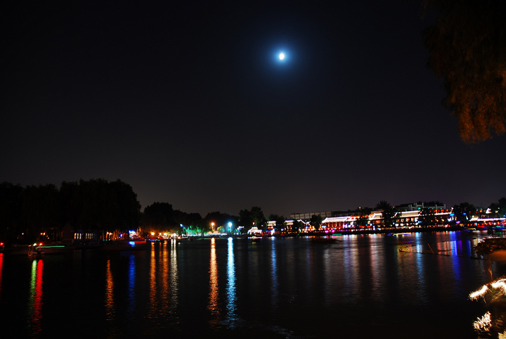 后海夜景