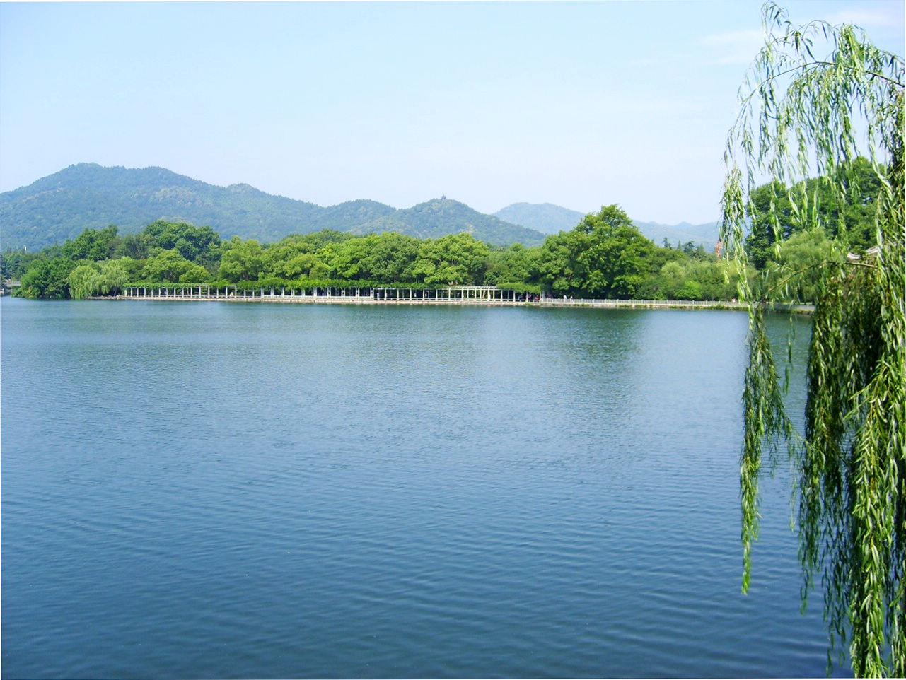 【六月西湖摄影图片】西湖岸边风光旅游摄影_zid 风景相薄_太平洋电脑