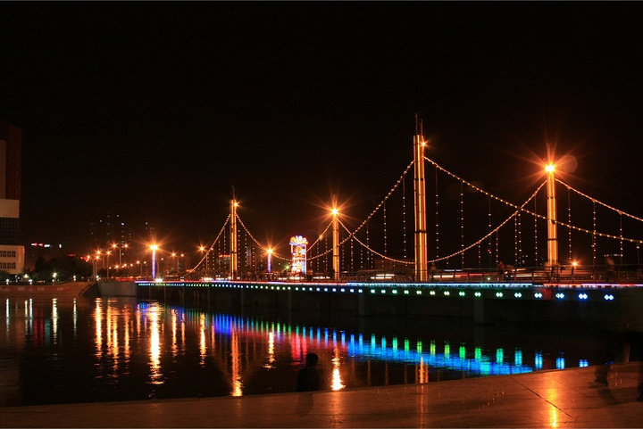 【库尔勒孔雀河大桥摄影图片】库尔勒风光摄影