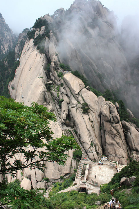 american friend 黄山 天都峰