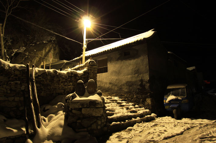 古老的村落爨底下--雪夜的温暖