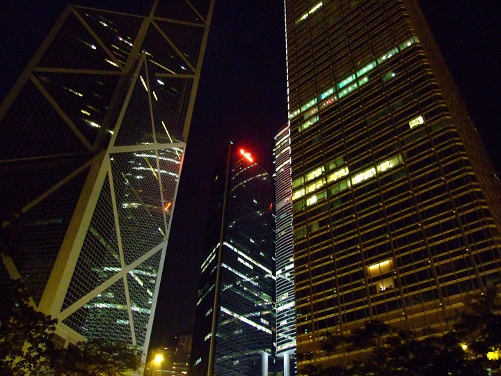 香港凌晨