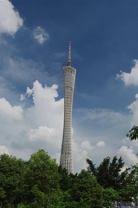 世界第一高塔 (共 16 p)