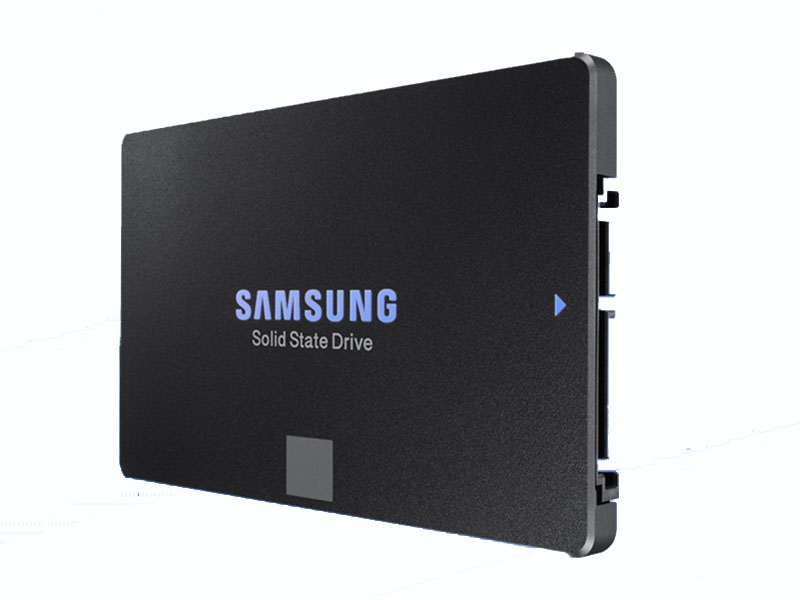 三星860 EVO 500GB SATA SSD45度正面