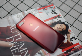 OPPO R15ξ