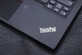 ThinkPad X1 Carbon 2019 LTE(i7-8565U/8GB/512GB)