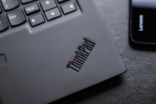 联想ThinkPad X1 Carbon 2019(酷睿i7-8565U/8GB/512GB)