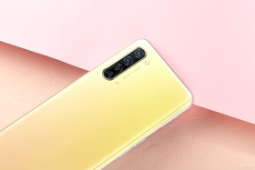 OPPO Reno3Ԫ