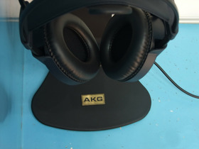 AKG K99