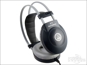 AKG K77