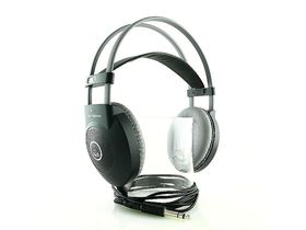 AKG K77