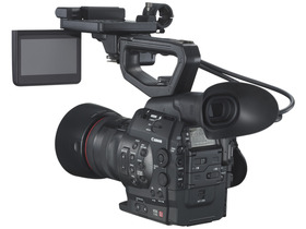 C300