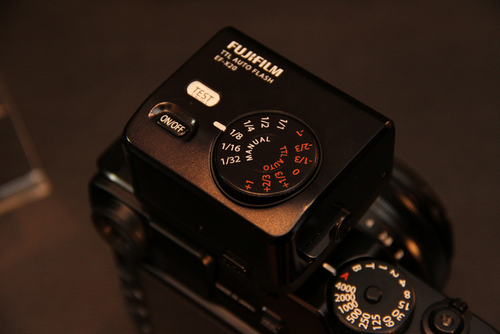富士XPro1定焦套机(18mm)外接闪光灯