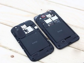 HTC T328d