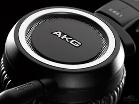 AKG K451