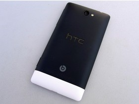 HTC 8S