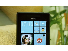 HTC 8S