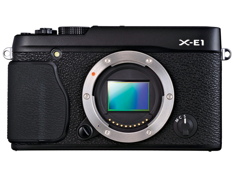 富士XE1套机(35mm定焦镜头)前视