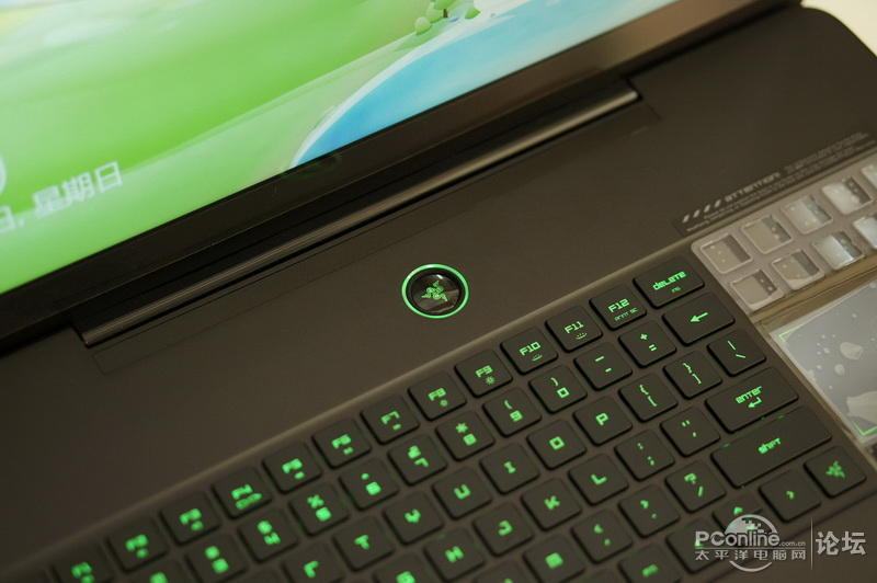 Razer Blade 2ͼ