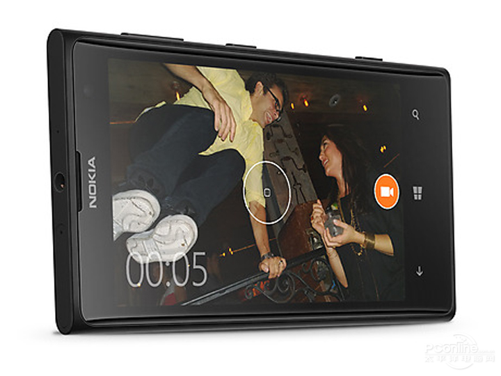 4100万像素夜拍利器 Lumia 1020售价3050元_