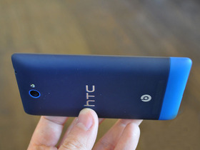 HTC 8S