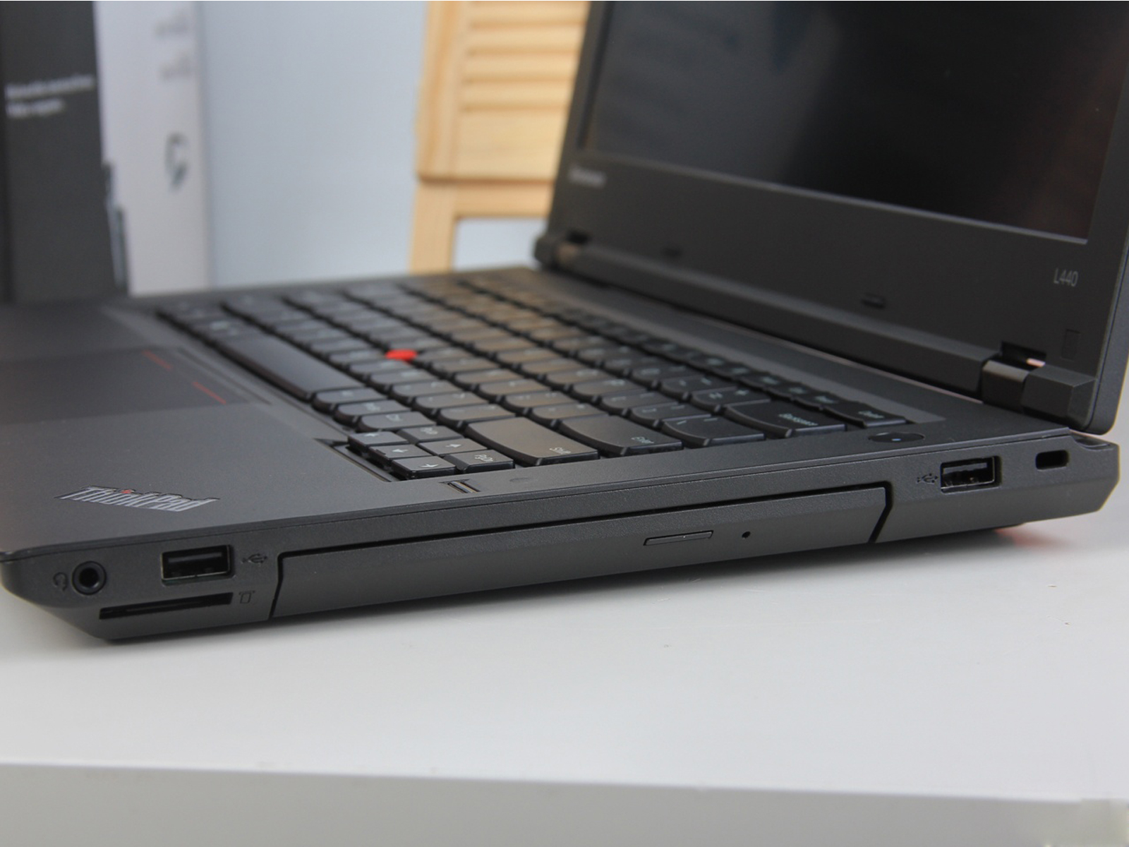 【 深圳唯商是ibm dell 微软宫方授权经销商  联想thinkpad l440