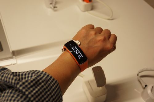 GALAXY Gear Fit R350