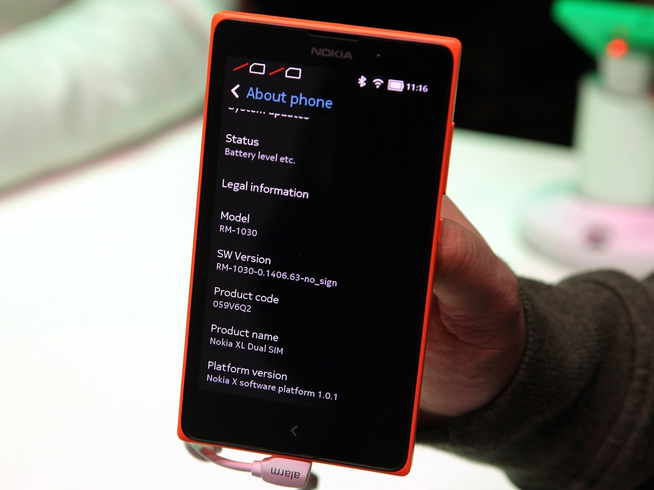 诺基亚安卓顶配 Nokia XL行货开售1099元