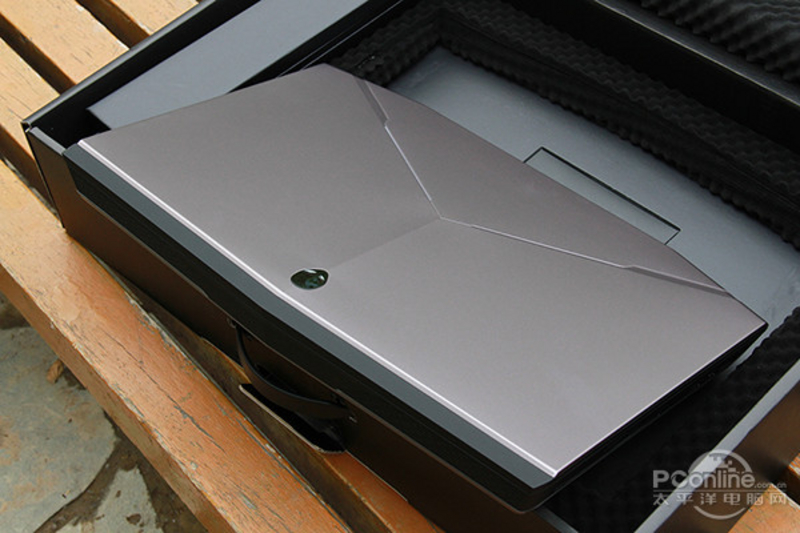 Alienware 18(ALW18D-6868)ͼ