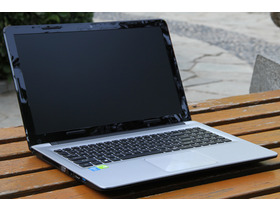 K570C-I7 D1