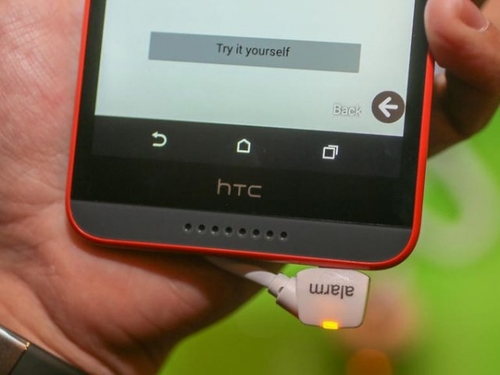 HTC D820t