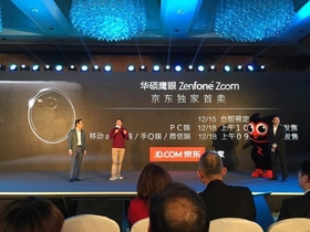 ˶ZenFone Zoom 64GB