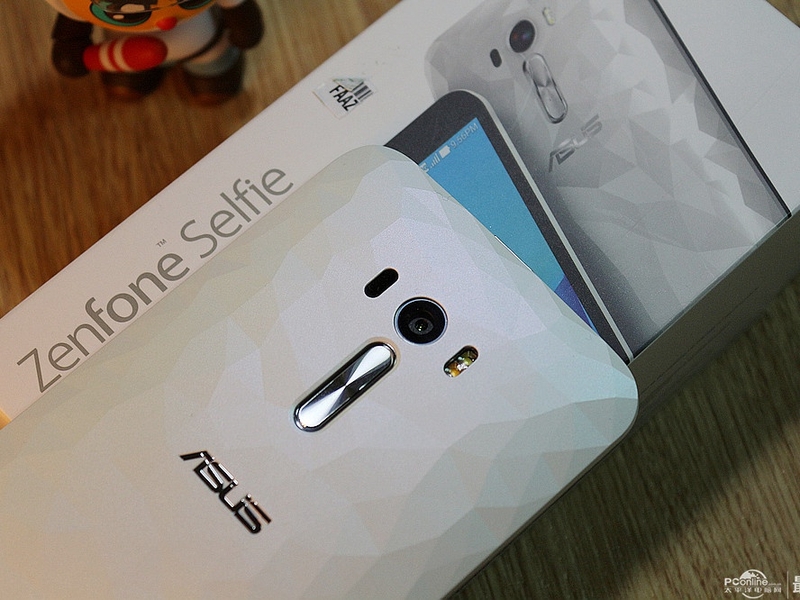 ˶Zenfone Selfieͼ