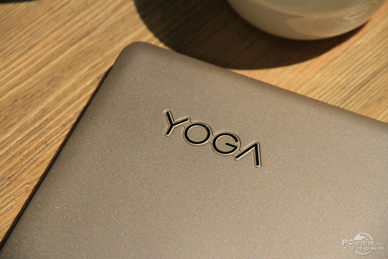 YOGA 4 Pro-IFI(ɫ)ͼ