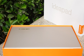 IdeaPad 710S(i7-6500U/8GB/256GB)