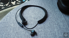 BOSE QuietControl 30(QC30)