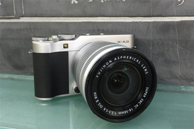 ʿX-A3׻XC16-50mm F3.5-5.6 ͷ