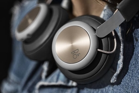 B&O Beoplay H4