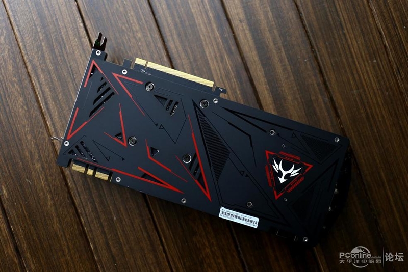 七彩虹igame gtx1080ti vulcan x oc图赏