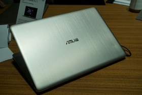 ˶VivoBook S15